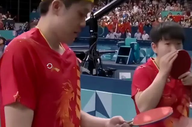 选固定坑位！首曝奥运男单输球原因！王楚钦回应球拍2次受损：上厕所会(图2)